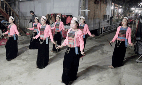 Bản Lác - Bức tranh yên bình vùng cao