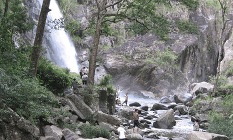 Thác Tà Gụ, thiên đường chốn trần gian!