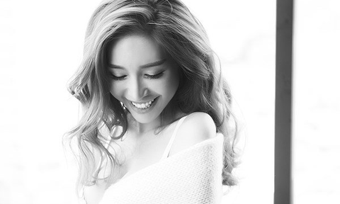 Elly Trần: 'Tôi dùng lý trí để yêu'