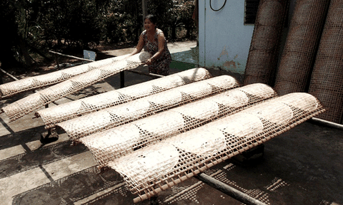 Làng bánh trăm năm tuổi ở Vĩnh Long