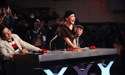 Việt Hương bị chàng trai khiếm thị 16 tuổi 'hớp hồn'