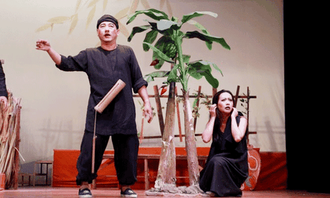 Kịch Mình có quen nhau hông: sau tiếng cười là chuyện nhân quả 