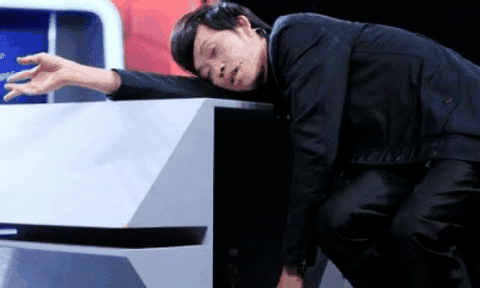 Gameshow hài nở rộ khiến Hoài Linh 'đuối sức'