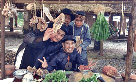 Hài Tết và cuộc đua ngầm