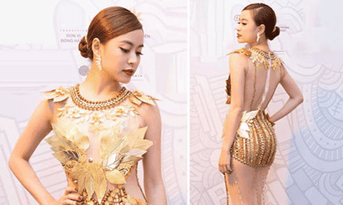 Loạt đầm sexy táo bạo mà không phản cảm của sao Việt