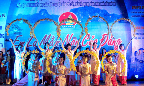 “Em là mầm non của Đảng” - Ca khúc được bình chọn của thế kỷ XX