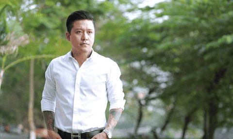 Ca sĩ Tuấn Hưng: “Người gần gũi mình lại chính là người khó chia sẻ nhất” 