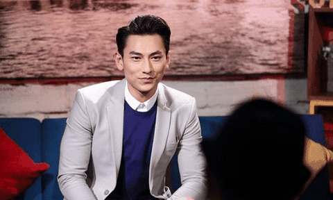 Isaac: "Tôi 'cứng người' khi lần đầu gặp Đan Trường"