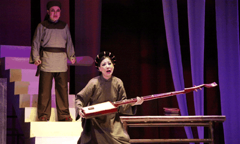 Xem cải lương Dâu bể một kiếp tằm: Xót xa một kiếp cầm ca 