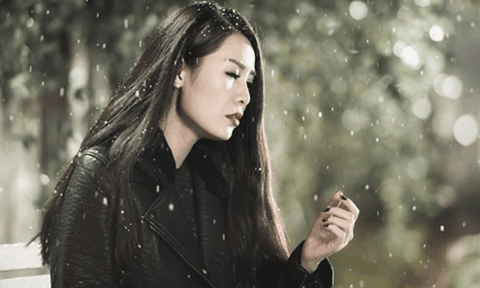 Quế Vân khuyên Nhã Phương đừng vội 'xưng tên, vỗ ngực'