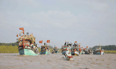 Tưng bừng Lễ hội Nghinh Ông