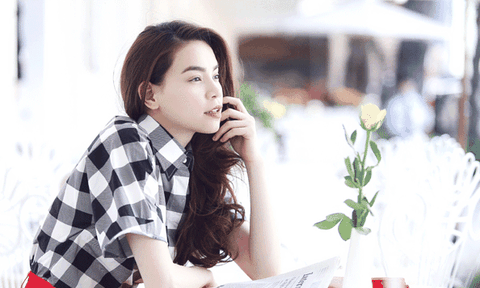 Hồ Ngọc Hà bất ngờ làm giám khảo The Face sau scandal giật chồng