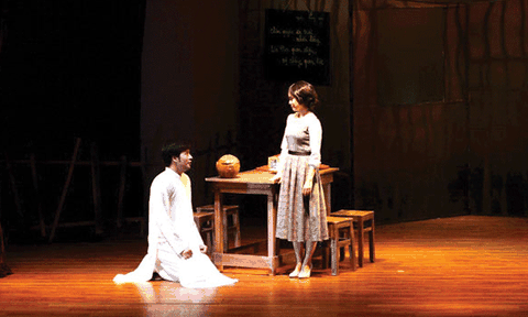 Vở kịch Lan và Điệp: "Phá cách và mới mẻ"