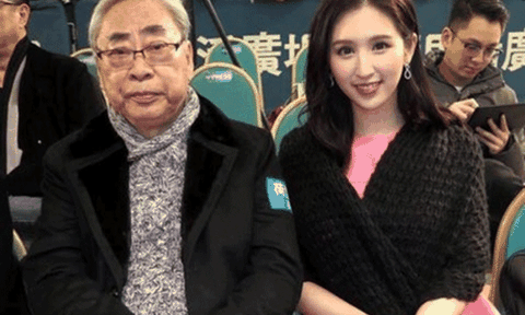 Chê bạn trai nghèo, hot girl Hà Ngạo Nhi 'cặp kè' đại gia U80