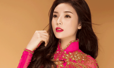 HH Kỳ Duyên làm giám khảo cuộc thi 'Duyên dáng áo dài'