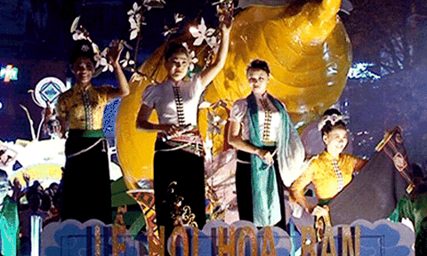 Điện Biên: Tổ chức Lễ hội Hoa ban 2016