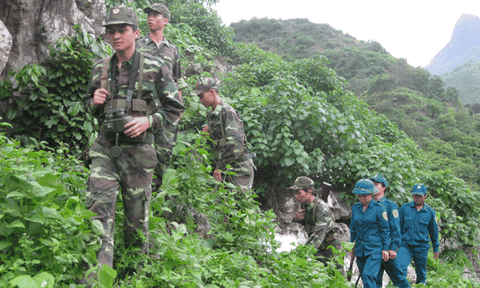 Ấm áp tình quân dân