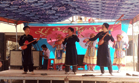 Đề nghị công nhận hát then là di sản phi vật thể nhân loại