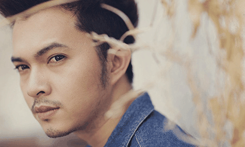  Vì sao nam ca sĩ mới cưới vợ không bật mí chuyện vui? 