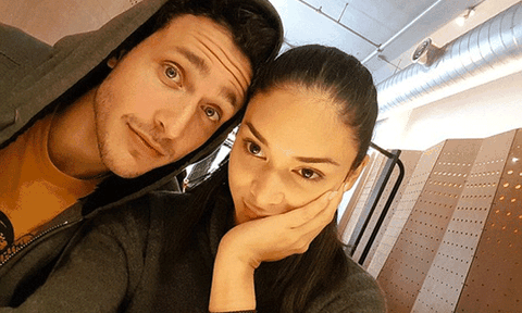  Xôn xao chuyện tình giữa hoa hậu Pia và bác sĩ điển trai 