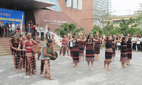 Đà Nẵng: Lần đầu tiên giới thiệu văn hóa truyền thống của đồng bào Cơ Tu