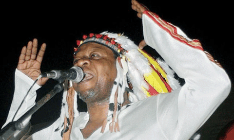  Huyền thoại âm nhạc đột tử ngay trên sân khấu 