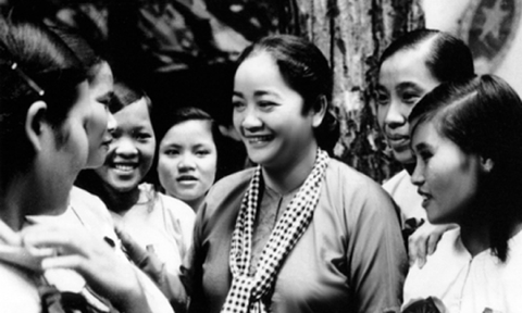 Về Bến Tre thăm Ðền cô Ba Ðịnh 