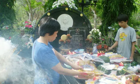  Đến Côn Đảo thăm Chị Võ Thị Sáu