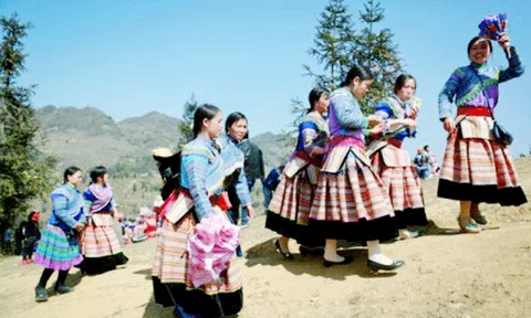 Tục kéo vợ của người Mông ở Sơn La