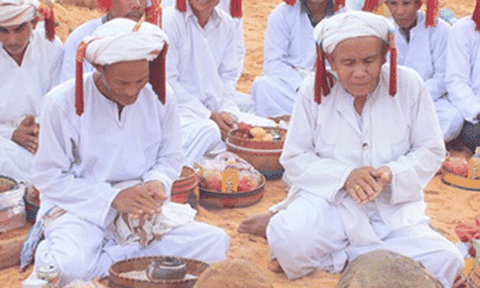 Cần tiếp tục bảo tồn và phát huy giá trị văn hóa đặc sắc của đồng bào Chăm