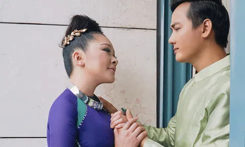 Ca sĩ Như Quỳnh ngẫu hứng hát mộc với “người tình” Trần Quang Hiếu