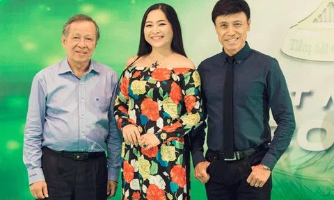 Tuấn Ngọc bất ngờ ngồi “ghế nóng” Tiếng hát mãi xanh 2016