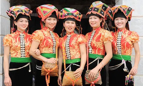 Nữ phục của đồng bào Thái ở Nghệ An