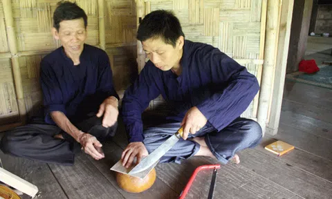 Một ngày với người Tày tại “Ngôi nhà chung”