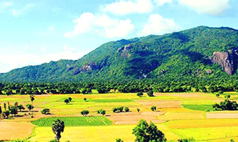 Khám phá vùng Bảy Núi An Giang