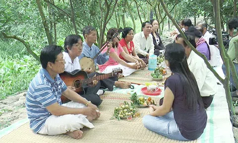  Phát triển loại hình nghệ thuật đờn ca tài tử