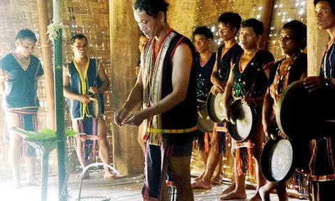 Lễ “Tạ ơn cha mẹ” của người Gia Rai