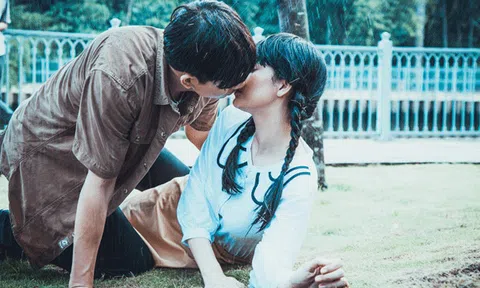  Vợ chồng Trương Quỳnh Anh - Tim 'khóa môi' trong phim mới