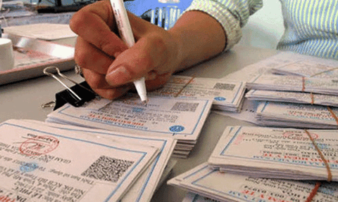 Xem xét miễn giảm BHYT cho sinh viên vùng sự cố môi trường biển