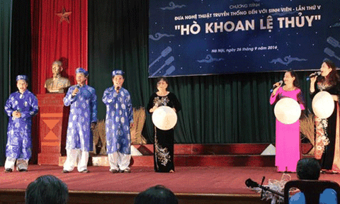 Mong muốn &#39;Hò khoan Lệ Thuỷ&#39; thành di sản thế giới