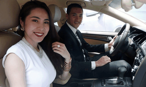  4 người đẹp tích cực khoe quà tiền tỷ chồng tặng