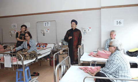 Dàn sao mai mang nhạc Trịnh đến xoa dịu nỗi đau bệnh nhân