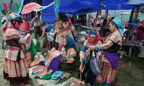 Một lần trong đời đi chợ vùng cao Lào Cai