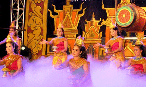 Ghé thăm miền Tây xem Lễ hội đặc sắc