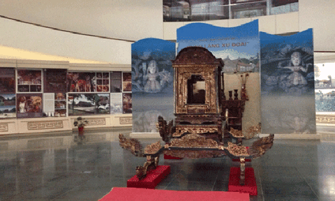  Bảo tàng Hà Nội: Trưng bày hiện vật, tài liệu hiến tặng