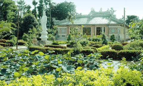 Khám phá đường nét kiến trúc độc đáo chùa ngôi chùa cổ Đồng Tháp 