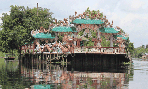 Ngôi Miếu nổi 3 thế kỷ ở Sài Gòn