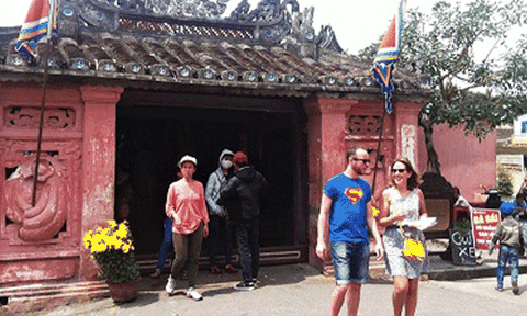 Hội An soạn bộ quy tắc ứng xử du lịch