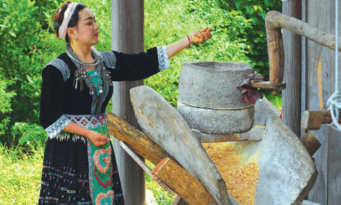 Vật thể hình ống - Nét đẹp miền sơn cước