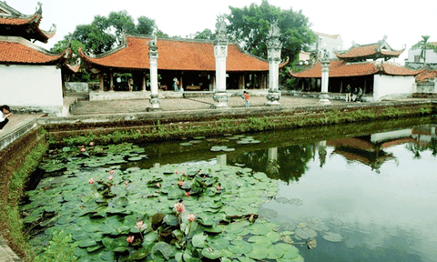 Dấu ấn văn hóa trong những ngôi đình cổ xứ Đoài